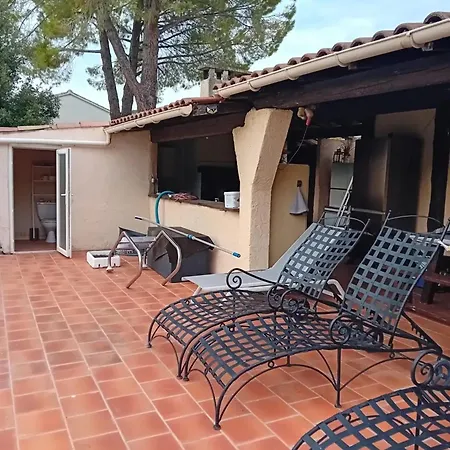 Agreable Avec Piscine A Vila