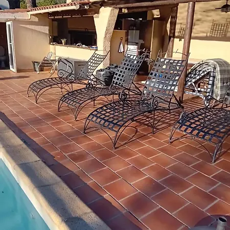 Agreable Avec Piscine A *